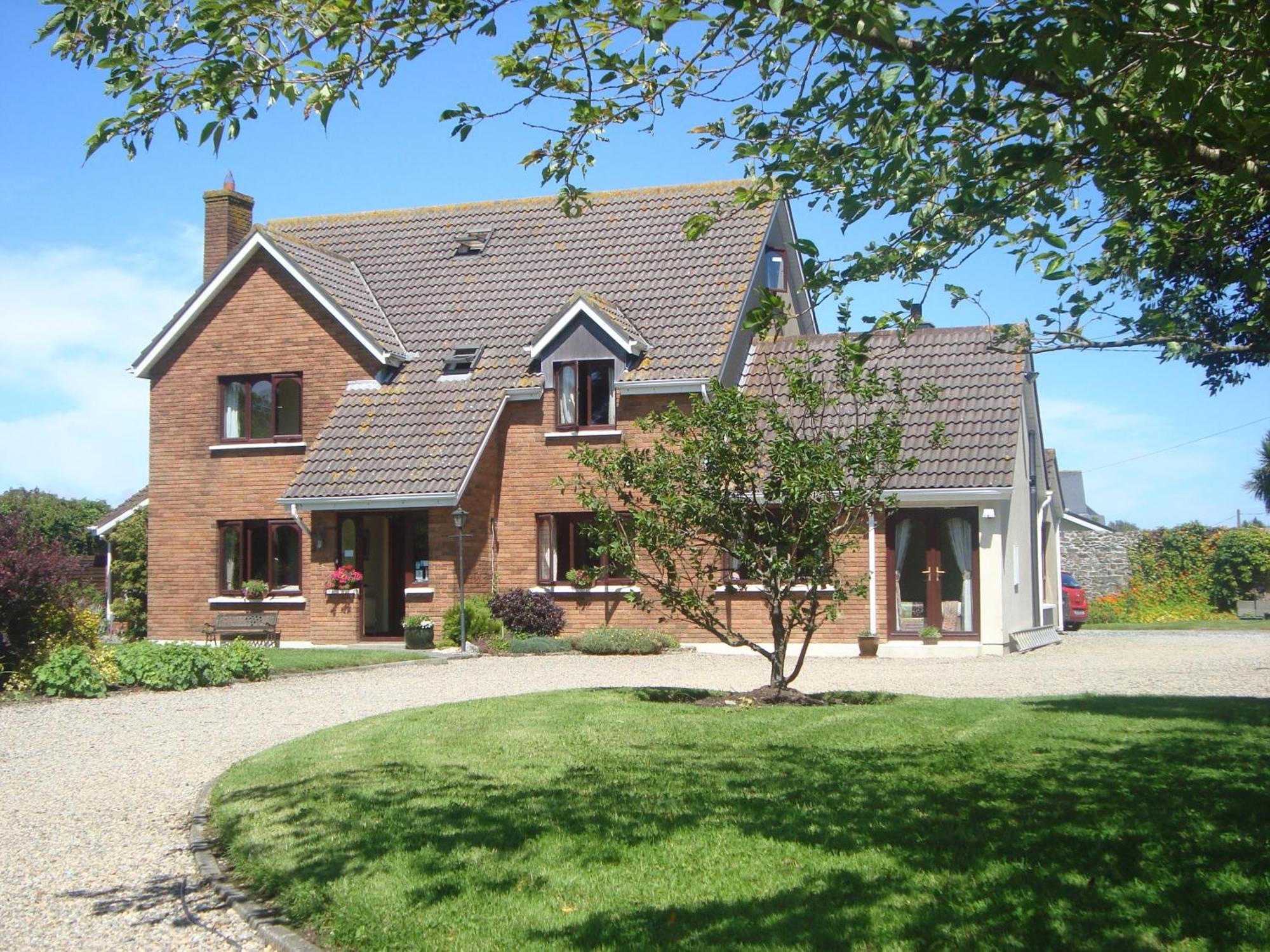 Old Orchard Lodge B&B Rosslare Harbour Екстер'єр фото