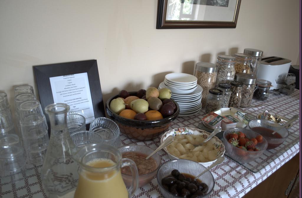 Old Orchard Lodge B&B Rosslare Harbour Екстер'єр фото