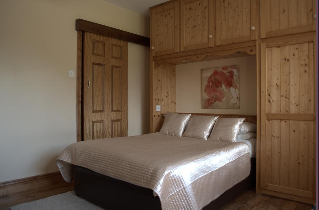 Old Orchard Lodge B&B Rosslare Harbour Екстер'єр фото