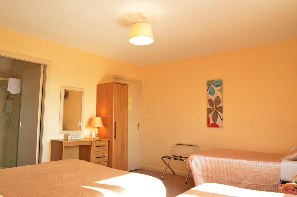 Old Orchard Lodge B&B Rosslare Harbour Номер фото
